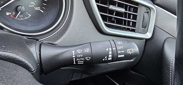 Nissan Qashqai 1.3 DiG-T Tekna 5dr