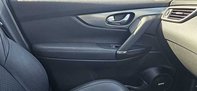 Nissan Qashqai 1.3 DiG-T Tekna 5dr