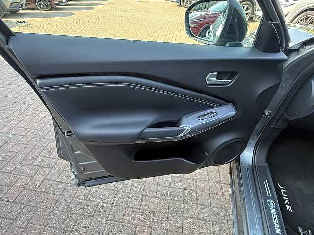 Nissan Juke 1.6 Hybrid Tekna 5dr Auto