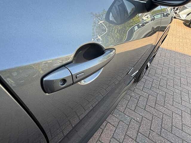 Nissan Juke 1.6 Hybrid Tekna 5dr Auto