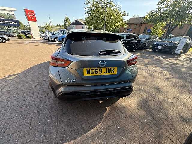 Nissan Juke 1.0 DiG-T N-Connecta 5dr